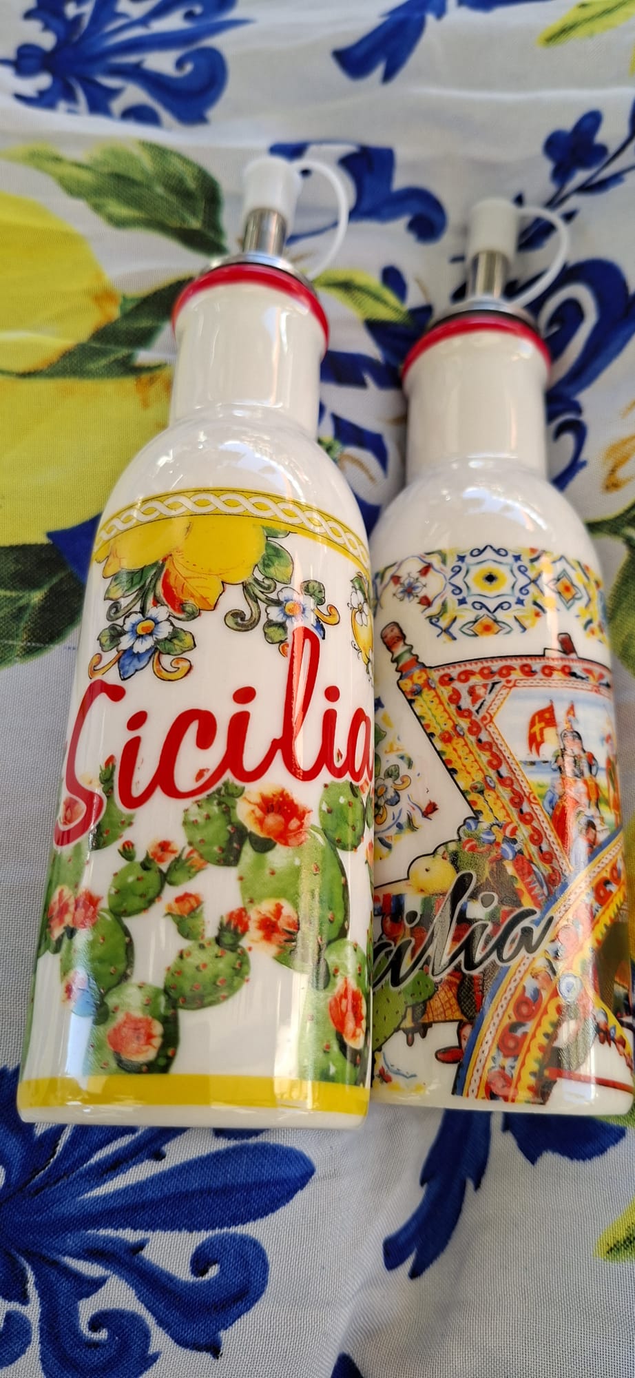 Set Bottiglie Olio & Aceto in Ceramica Siciliana – Decorazione Maiolica
